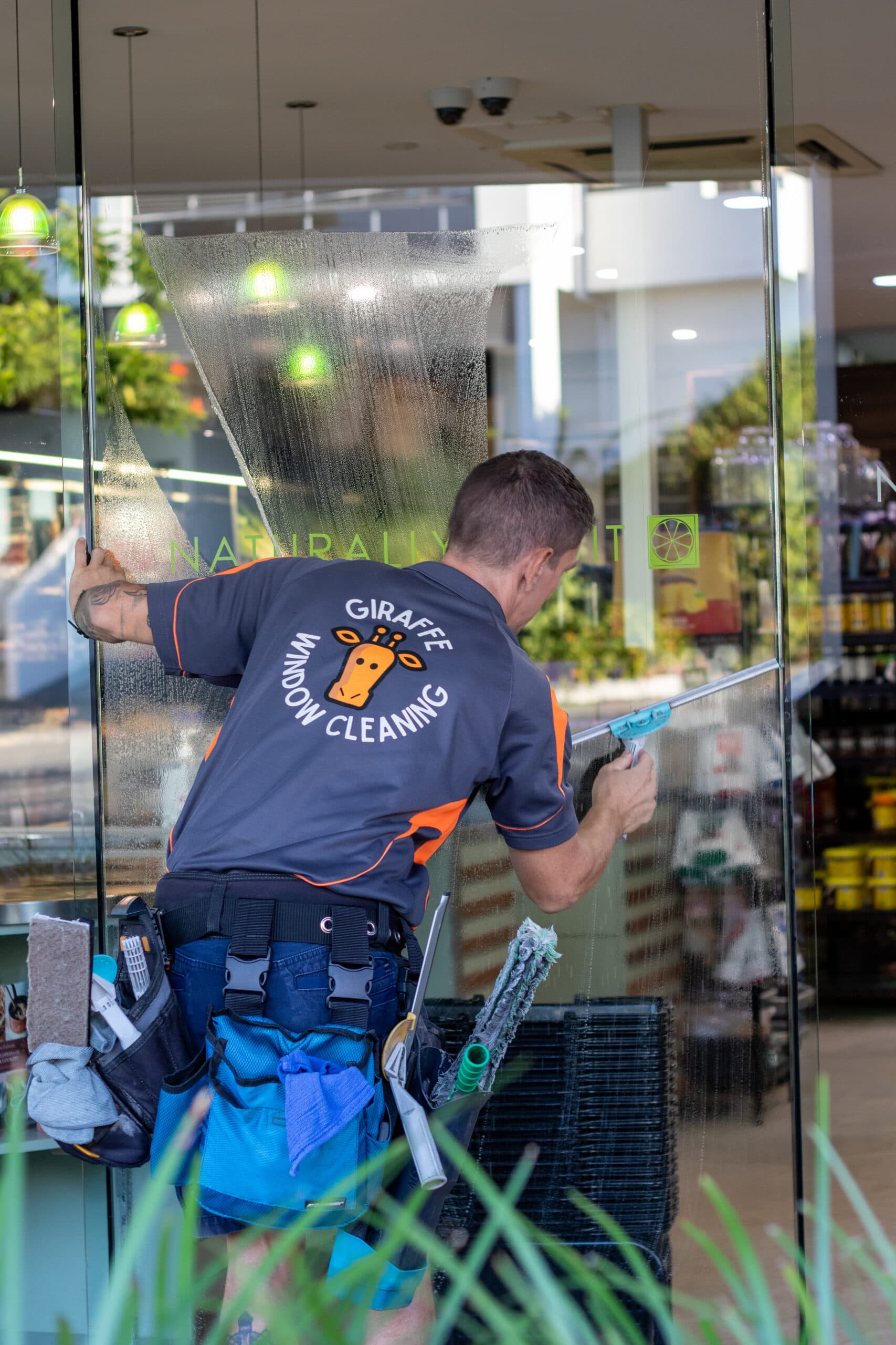 Commercial window cleaning Brisbane